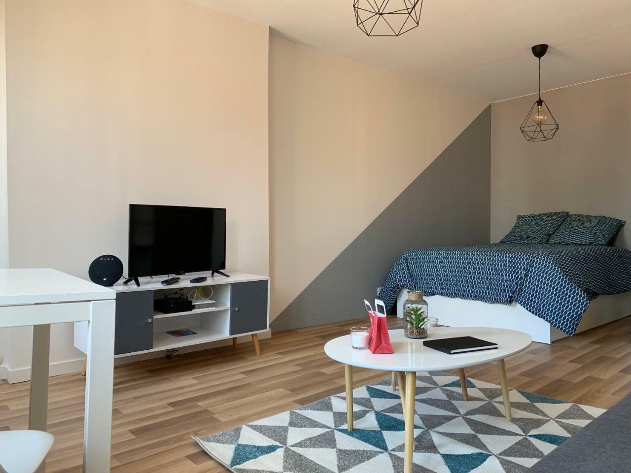 Esprit Studio Sur Plateau Central Клермон-Ферран Екстер'єр фото