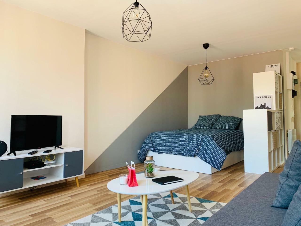 Esprit Studio Sur Plateau Central Клермон-Ферран Екстер'єр фото